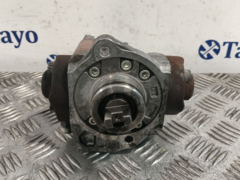 Recambio de bomba inyeccion para peugeot boxer autobús 2.2 hdi 110 referencia OEM IAM 6C1Q9B395AB HU2940000400 