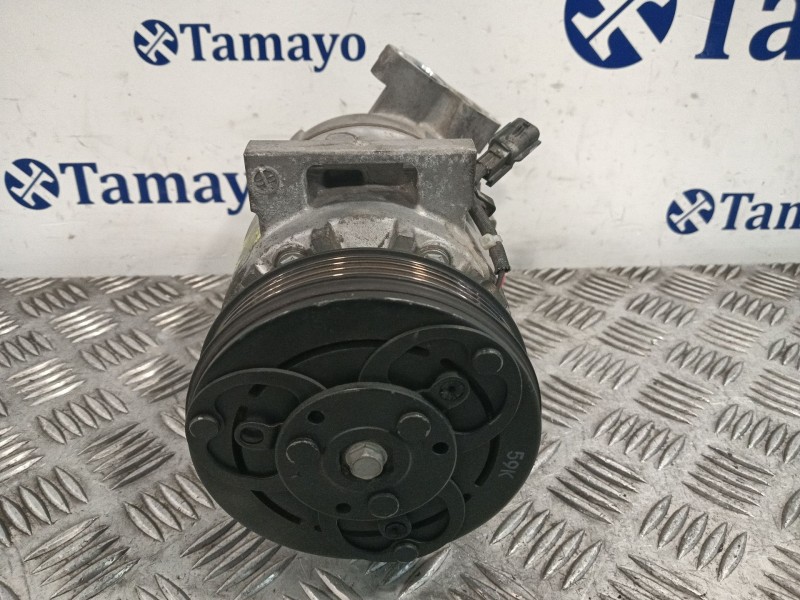 Recambio de compresor aire acondicionado para dacia sandero referencia OEM IAM 926006775R  