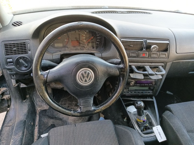 volkswagen golf iv (1j1) del año 2003