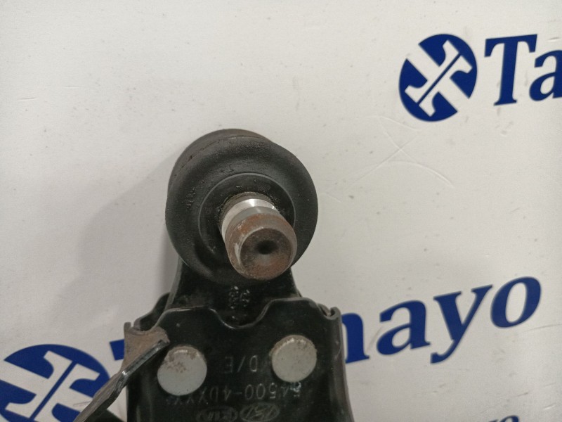 Recambio de brazo suspension inferior delantero izquierdo para kia carnival referencia OEM IAM 545004DXXX  