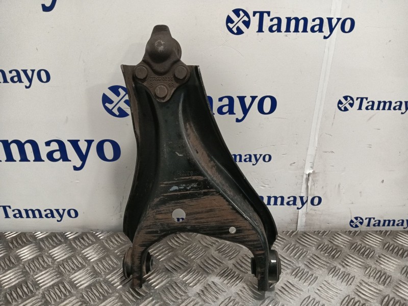 Recambio de brazo suspension inferior delantero izquierdo para dacia duster (hs_) 1.5 dci referencia OEM IAM G230B557  