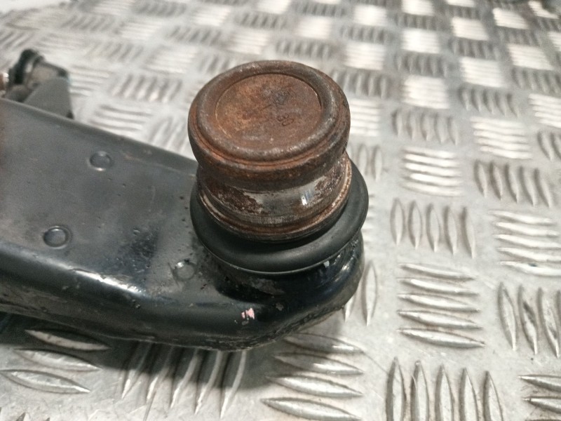 Recambio de brazo suspension inferior delantero derecho para subaru legacy familiar/outback b13 (bp) referencia OEM IAM   
