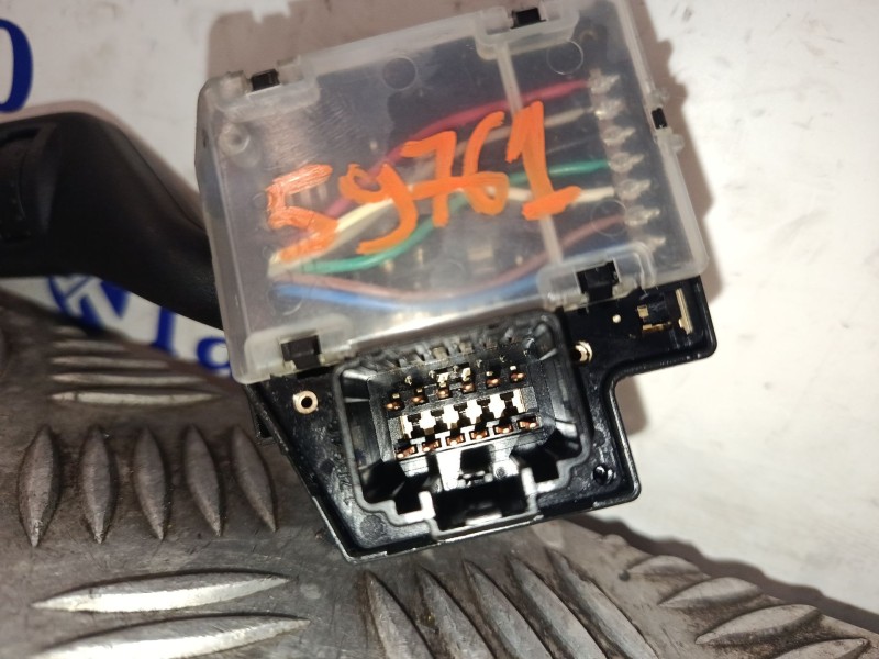 Recambio de mando limpia para ford kuga i 2.0 tdci referencia OEM IAM 17D940  