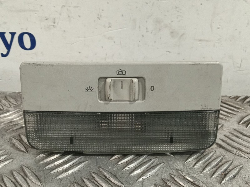 Recambio de luz interior para seat ibiza iii (6l1) 1.4 tdi referencia OEM IAM 6LO947105A  