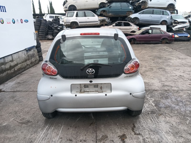 toyota aygo (_b1_) del año 2010