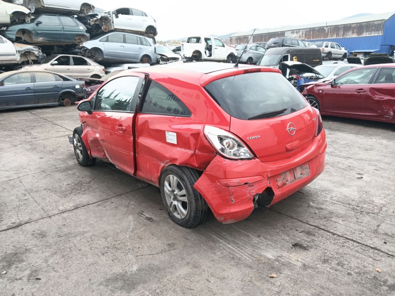 opel corsa d (s07) del año 2010