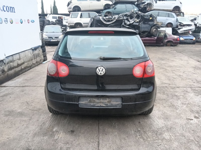volkswagen golf v (1k1) del año 2004