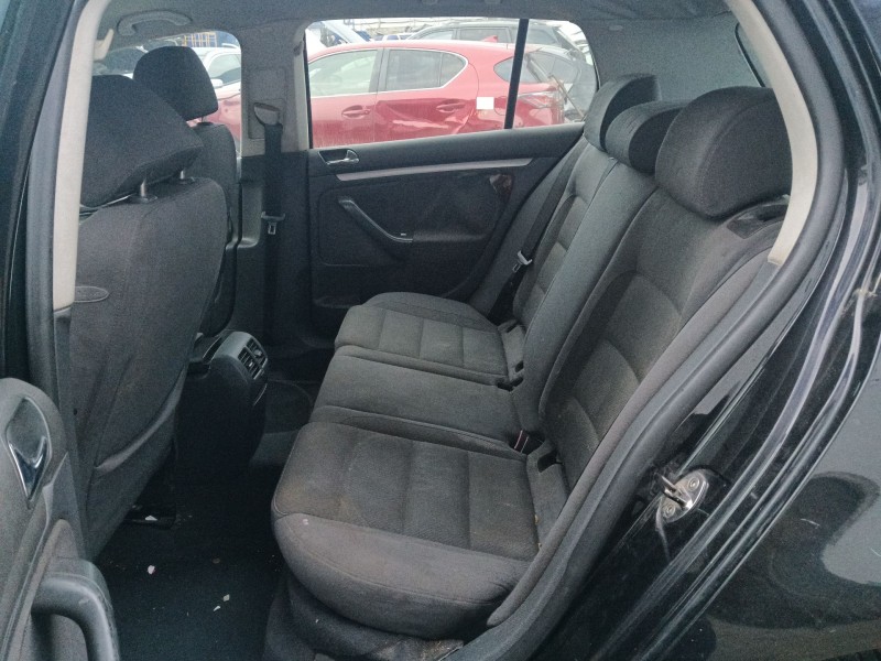 volkswagen golf v (1k1) del año 2004