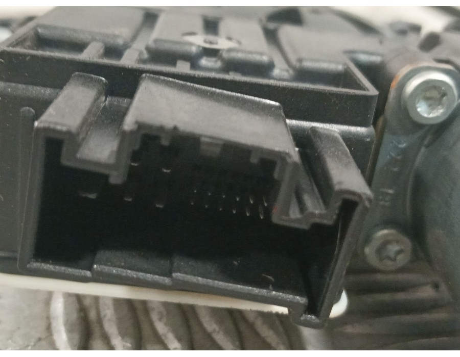 Recambio de elevalunas delantero derecho para volkswagen polo vi (aw1, bz1, ae1) 1.0 tsi referencia OEM IAM 2G4837462B  