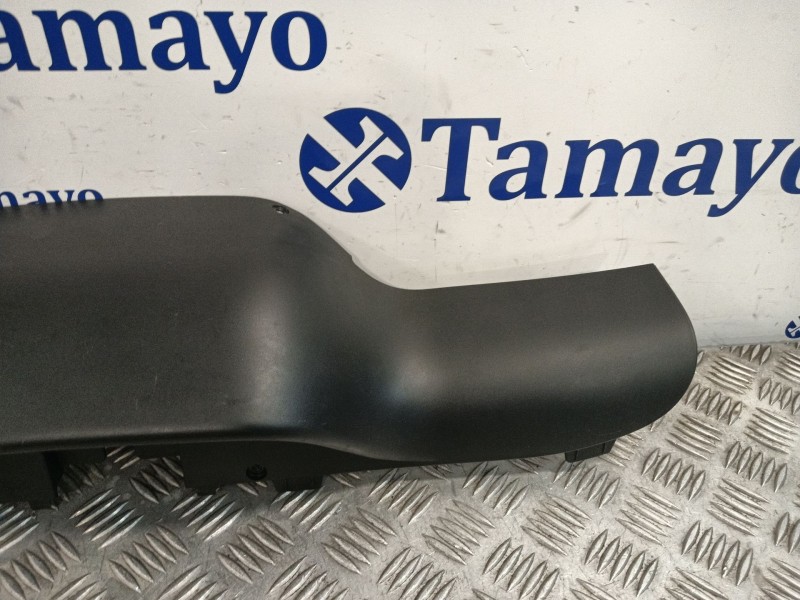 Recambio de plasticos interior porton para ford kuga i 2.0 tdci referencia OEM IAM 8V41S404C52A  