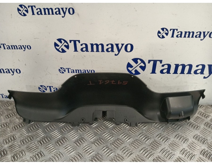 Recambio de plasticos interior porton para ford kuga i 2.0 tdci referencia OEM IAM 8V41S404C52A  