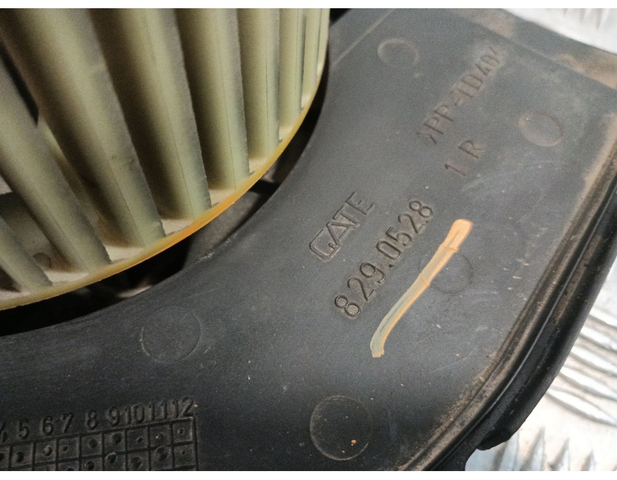 Recambio de ventilador calefaccion para citroën saxo (s0, s1) 1.1 x, sx referencia OEM IAM 8290528  
