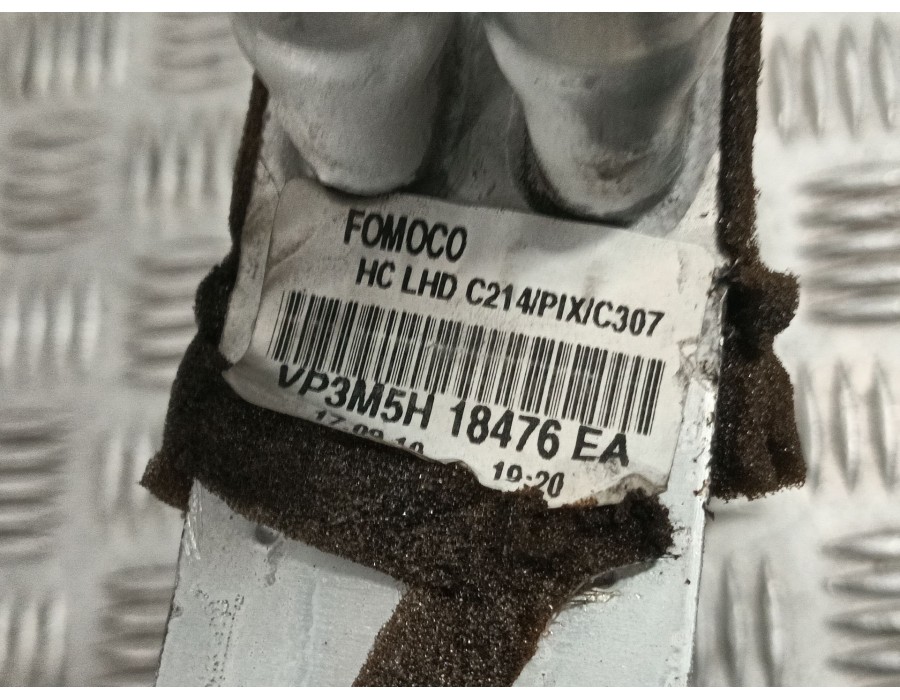 Recambio de radiador calefaccion / aire acondicionado para ford kuga i 2.0 tdci referencia OEM IAM VP3M5H18476EA  