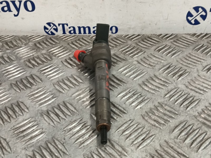 Recambio de inyector para ford kuga i 2.0 tdci referencia OEM IAM 781070202  