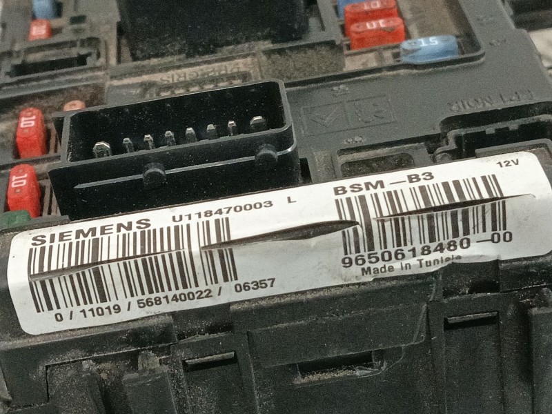 Recambio de caja reles / fusibles para citroën xsara picasso (n68) 1.6 16v referencia OEM IAM 9650618480  
