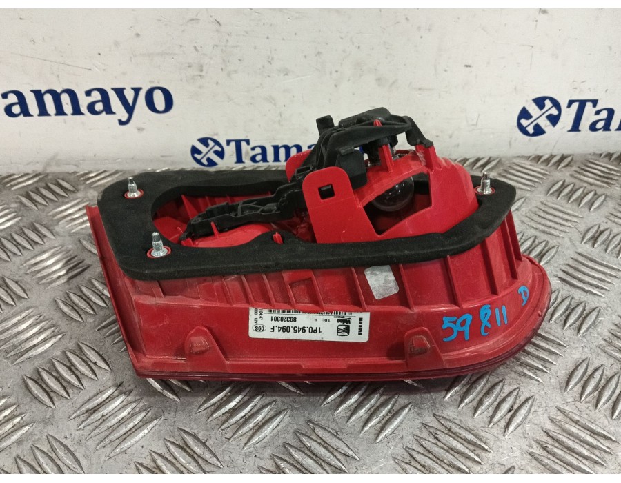 Recambio de piloto trasero derecho porton para seat leon (1p1) 1.2 tsi referencia OEM IAM 89320301 1P0945094F 