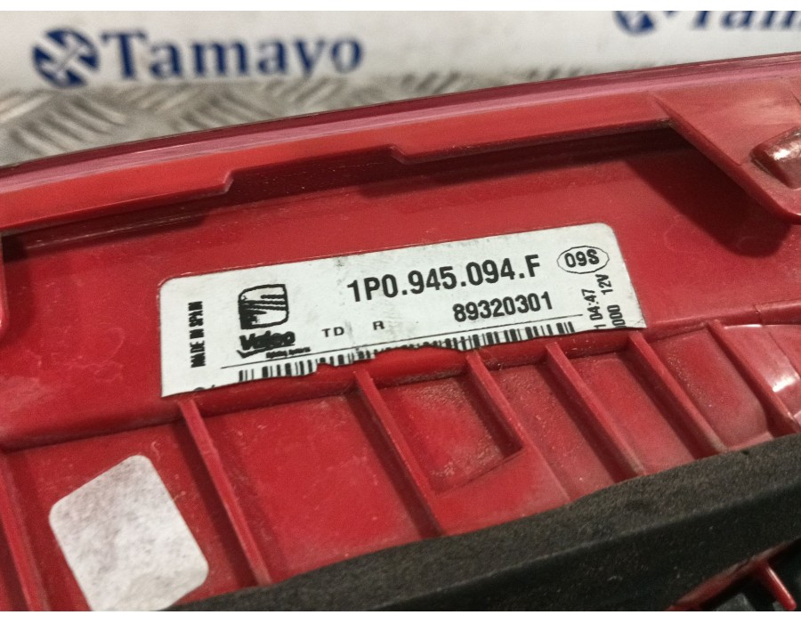 Recambio de piloto trasero derecho porton para seat leon (1p1) 1.2 tsi referencia OEM IAM 89320301 1P0945094F 
