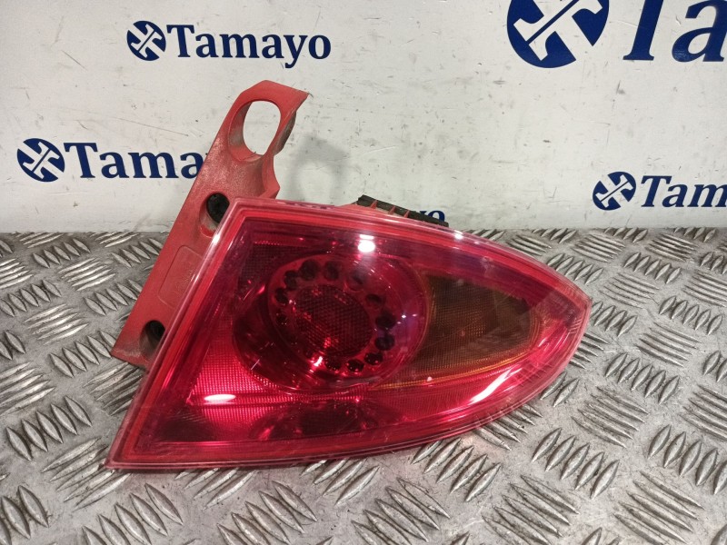 Recambio de piloto trasero izquierdo para seat leon (1p1) 1.2 tsi referencia OEM IAM 1P0945096F 89320261 