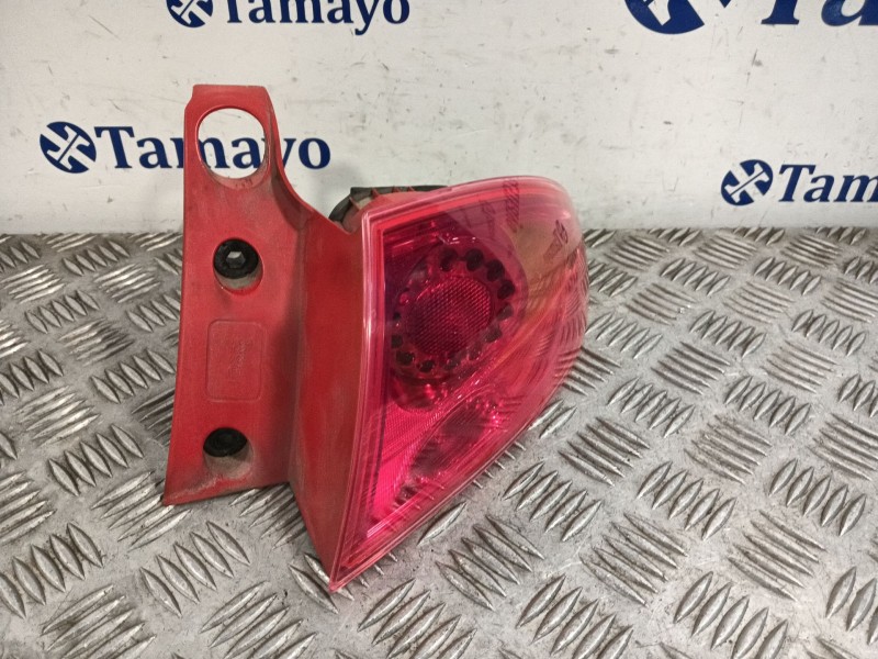 Recambio de piloto trasero izquierdo para seat leon (1p1) 1.2 tsi referencia OEM IAM 1P0945096F 89320261 