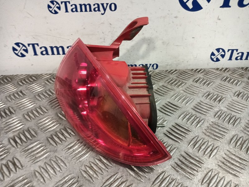 Recambio de piloto trasero izquierdo para seat leon (1p1) 1.2 tsi referencia OEM IAM 1P0945096F 89320261 