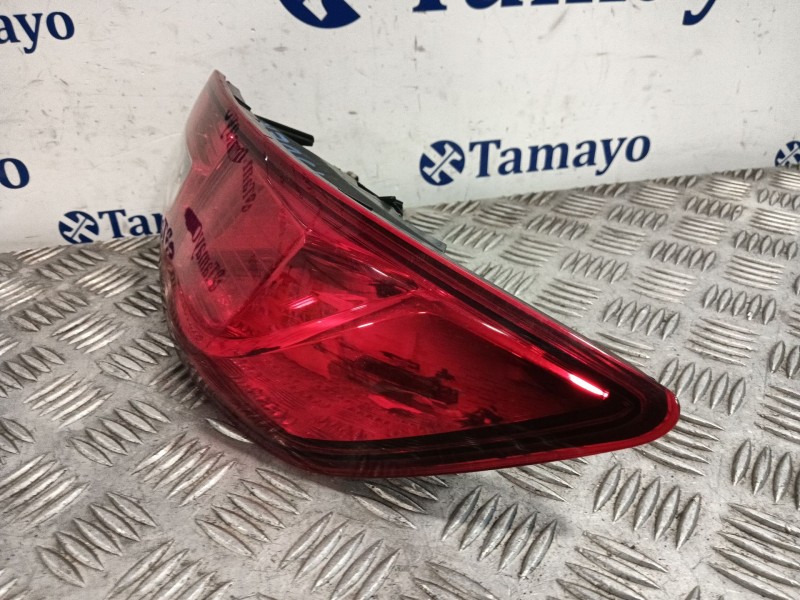 Recambio de piloto trasero derecho para renault clio iv (bh_) 1.5 dci 75 referencia OEM IAM 265502631R  