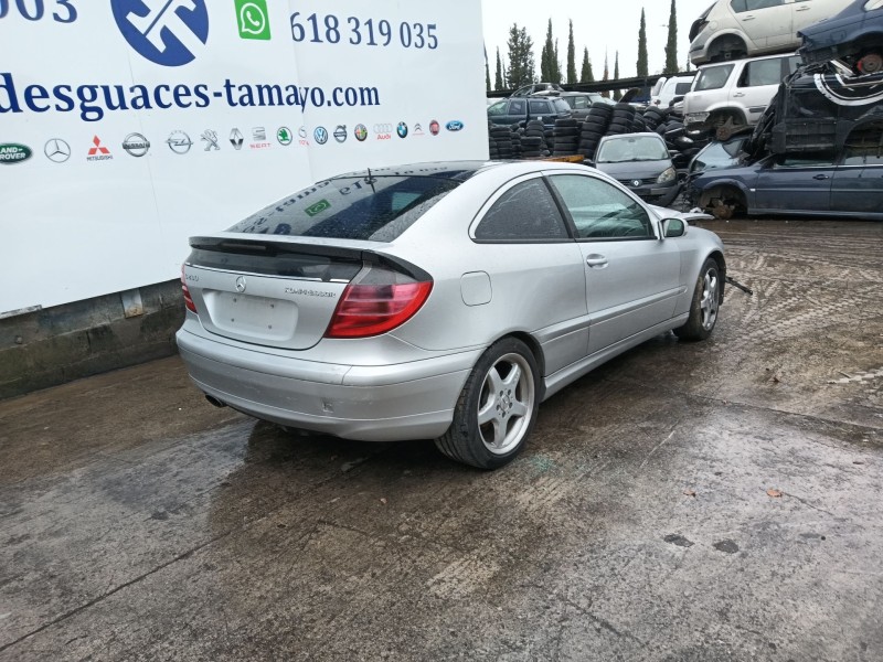 mercedes-benz clase c coupé (cl203) del año 2001