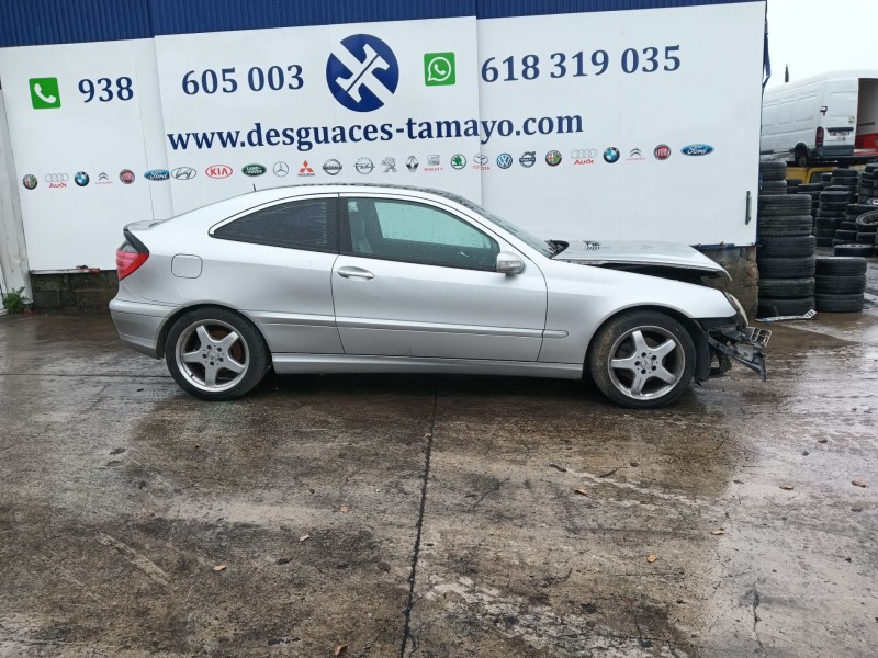 mercedes-benz clase c coupé (cl203) del año 2001