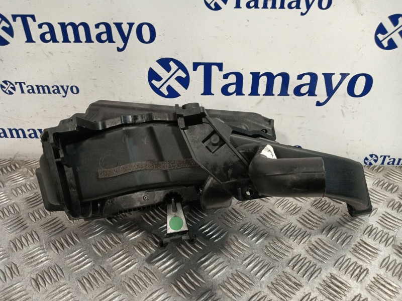 Recambio de pantalla multifuncion para jaguar xe (x760) 2.0 d referencia OEM IAM GX7319G468BC 150202A J6R3A0016