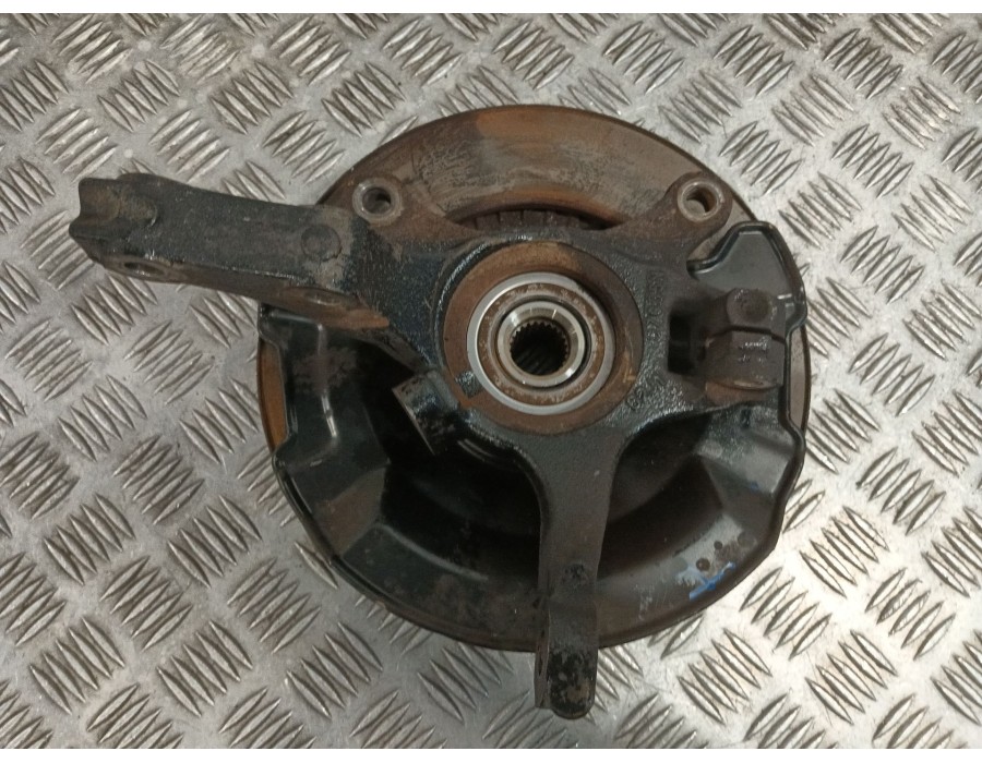 Recambio de mangueta delantera izquierda para suzuki swift iii (mz, ez) 1.3 (rs 413) referencia OEM IAM 07G05N  