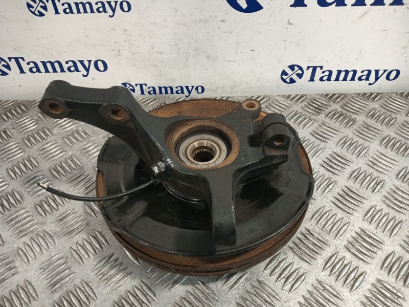 Recambio de mangueta delantera izquierda para suzuki swift iii (mz, ez) 1.3 (rs 413) referencia OEM IAM   