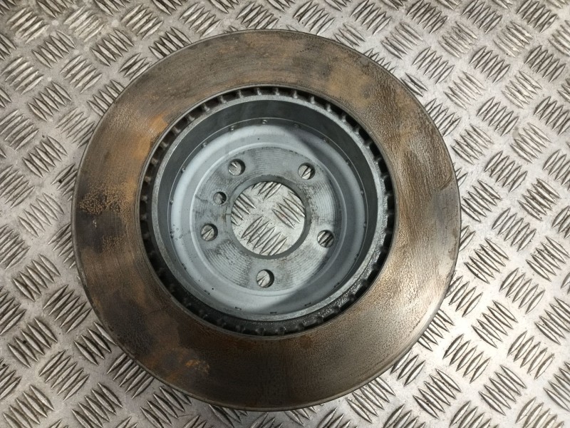 Recambio de disco freno delantero para bmw 5 touring (f11) 520 d referencia OEM IAM 0986479  