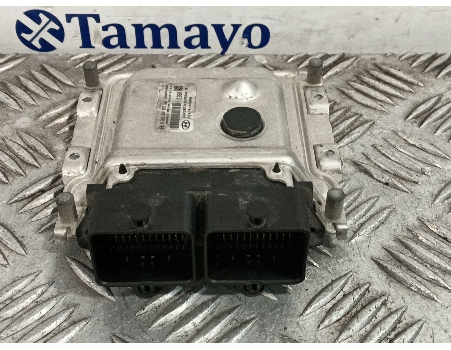 Recambio de centralita motor uce para hyundai i20 ii (gb, ib) 1.2 referencia OEM IAM 1038407875 BSWME179210002 