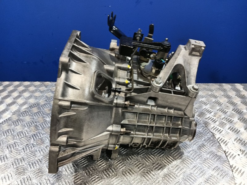 Recambio de caja cambios para ford focus c-max (dm2) 1.8 tdci referencia OEM IAM 4M5R7002YA  