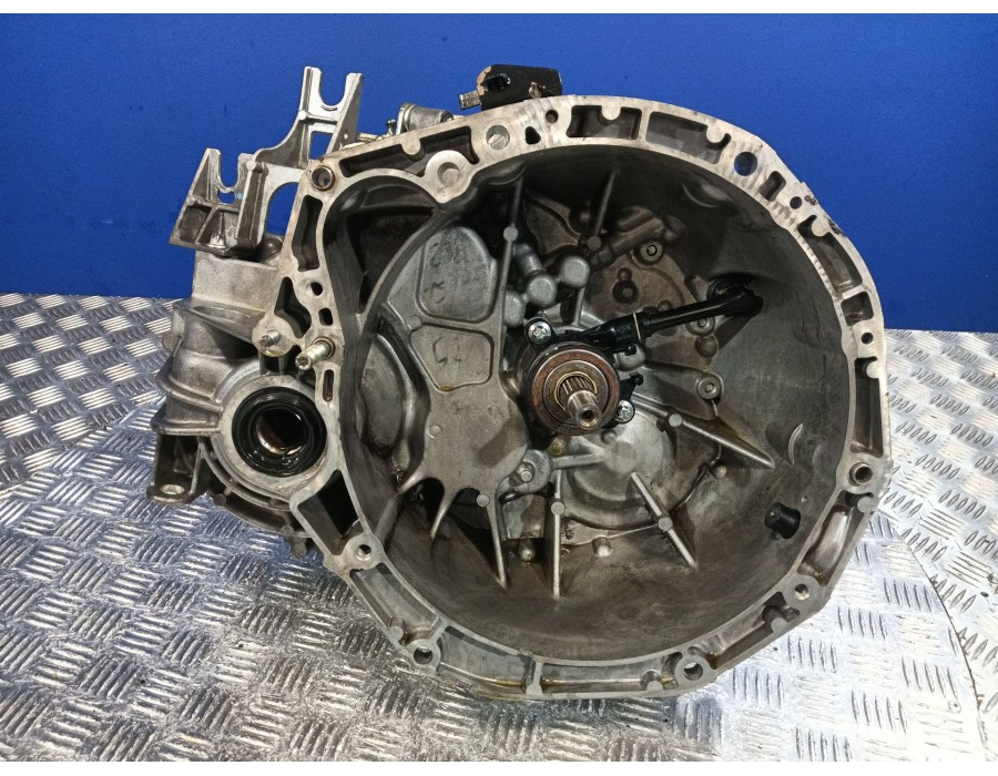 Recambio de caja cambios para renault grand scénic ii (jm0/1_) 1.9 dci (jm14) referencia OEM IAM ND0002  