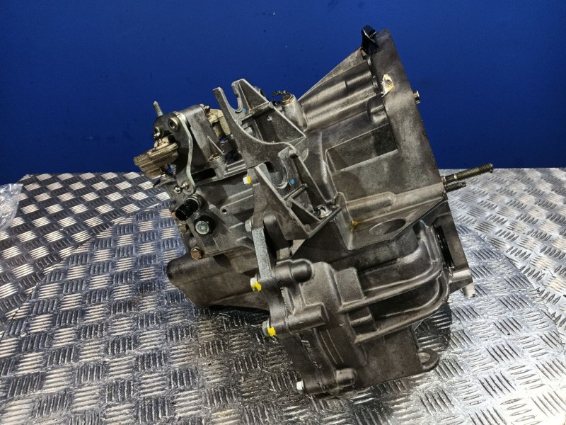 Recambio de caja cambios para renault grand scénic ii (jm0/1_) 1.9 dci (jm14) referencia OEM IAM ND0002  