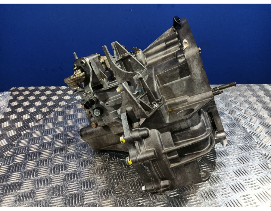 Recambio de caja cambios para renault grand scénic ii (jm0/1_) 1.9 dci (jm14) referencia OEM IAM ND0002  