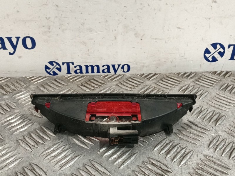 Recambio de piloto central de freno para dacia sandero ii (b8_) 1.5 dci referencia OEM IAM 265907079R  