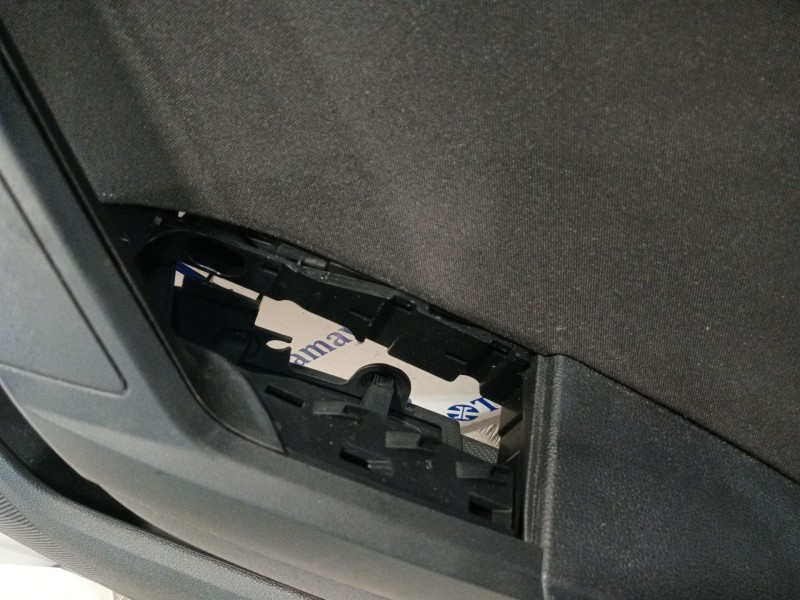 Recambio de guarnecido puerta trasera derecha para seat arona (kj7, kjp) 1.0 tsi referencia OEM IAM 6F0867212J  
