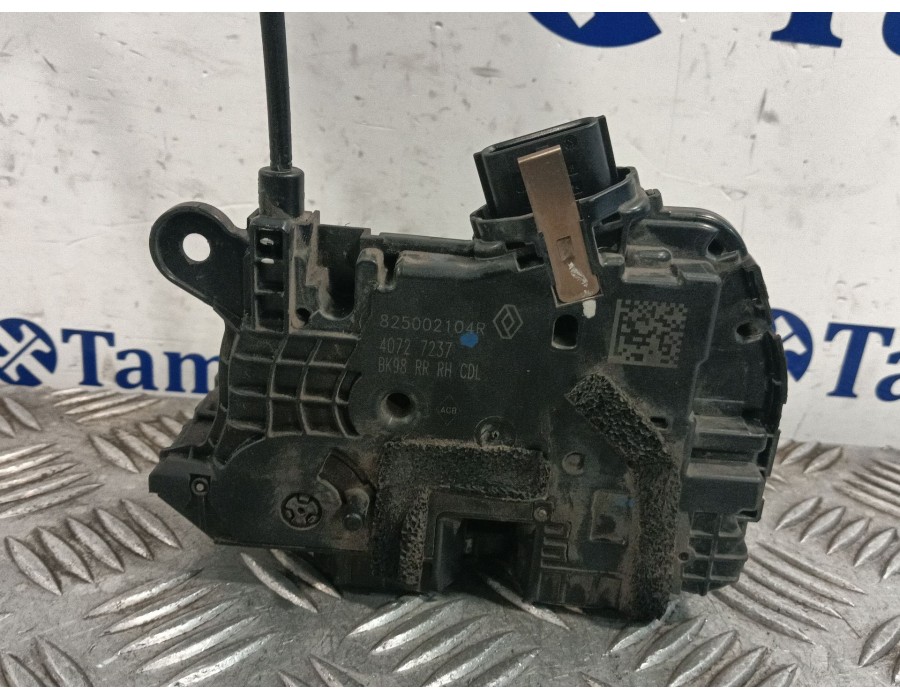 Recambio de cerradura puerta trasera derecha para renault clio iv (bh_) 1.5 dci 75 referencia OEM IAM 825002104R  