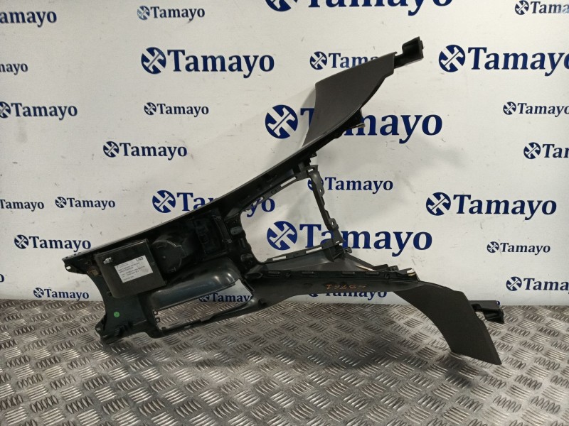 Recambio de consola central para ford kuga i 2.0 tdci referencia OEM IAM VP7M5XR13560AE  