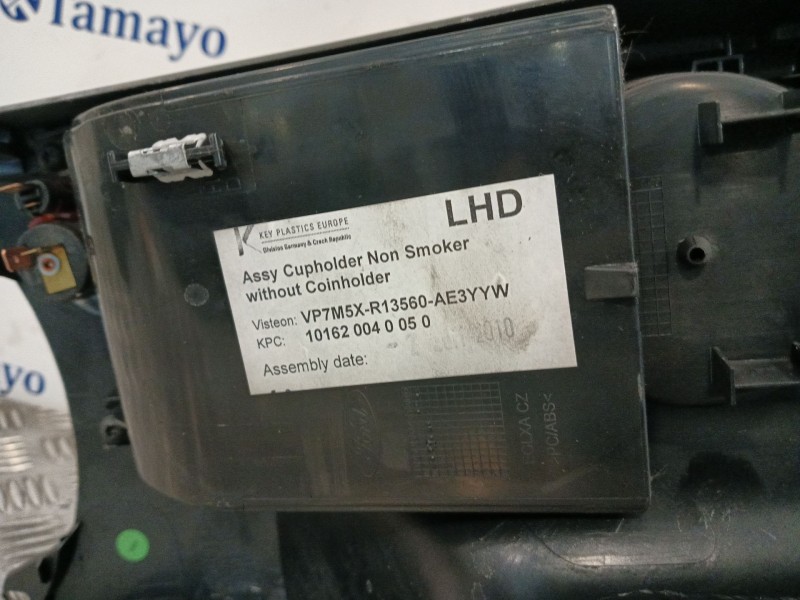 Recambio de consola central para ford kuga i 2.0 tdci referencia OEM IAM VP7M5XR13560AE  