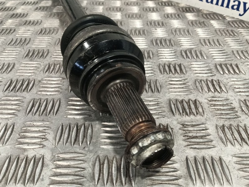 Recambio de transmision trasera derecha para bmw 5 touring (f11) 520 d referencia OEM IAM 33207581028 7581028A103 