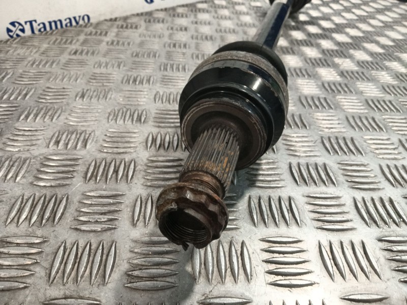 Recambio de transmision trasera izquierda para bmw 5 touring (f11) 520 d referencia OEM IAM 33207581027 7581027A103 