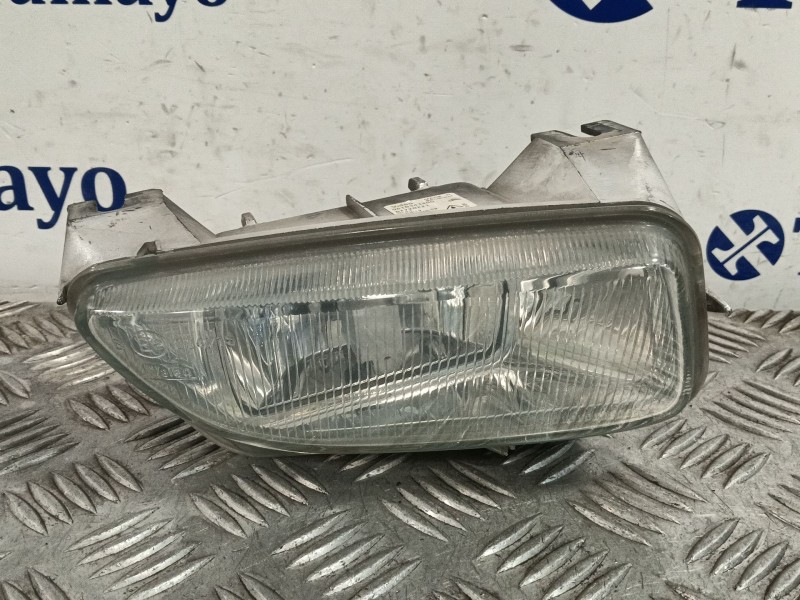 Recambio de faro antiniebla derecho para citroën saxo (s0, s1) 1.4 vts referencia OEM IAM 9618343480  