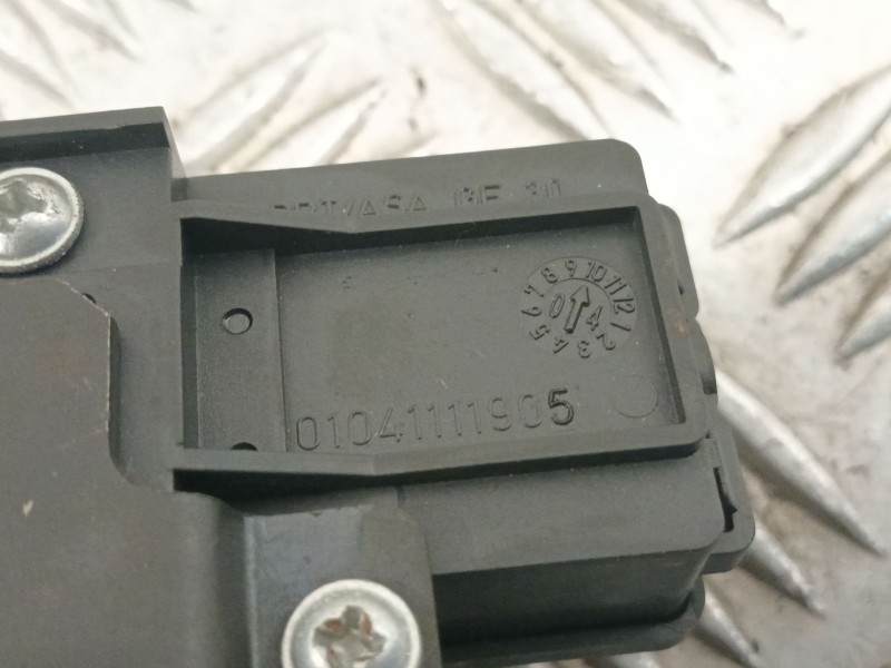 Recambio de cerradura maletero / porton para volvo v50 familiar 2.0 d momentum referencia OEM IAM 4N51A442A66AL  