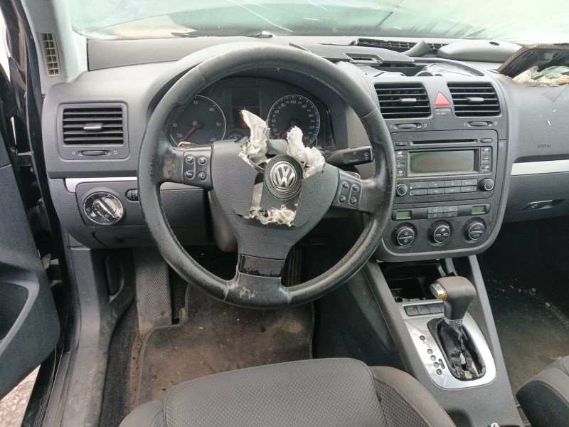 volkswagen golf v (1k1) del año 2005