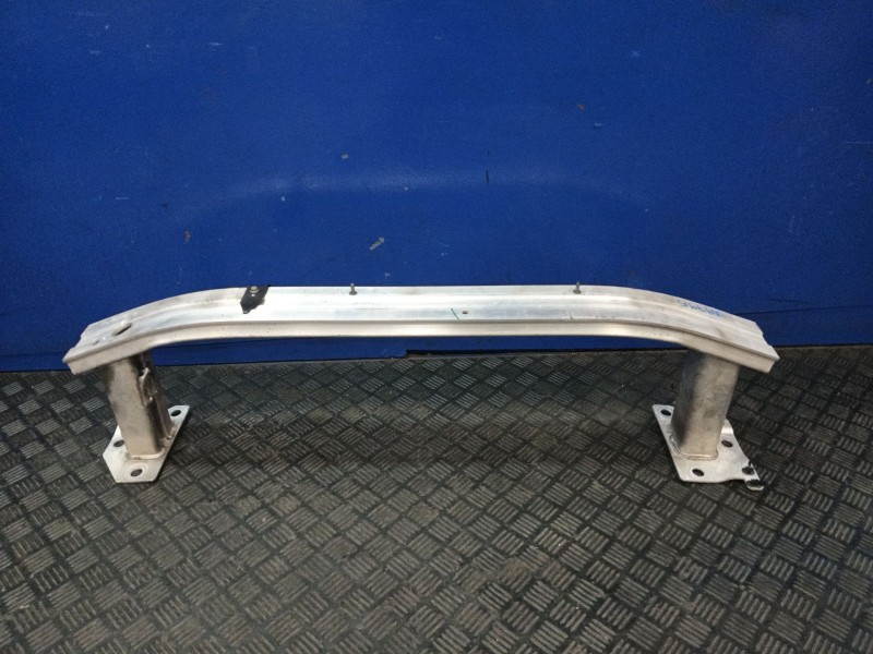Recambio de refuerzo paragolpes delantero para renault clio iv (bh_) 1.5 dci 75 referencia OEM IAM 752107246R  
