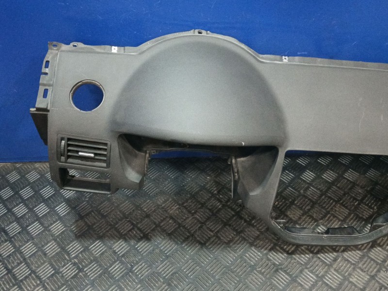 Recambio de salpicadero para ford kuga i 2.0 tdci referencia OEM IAM 3M5XR04305A  
