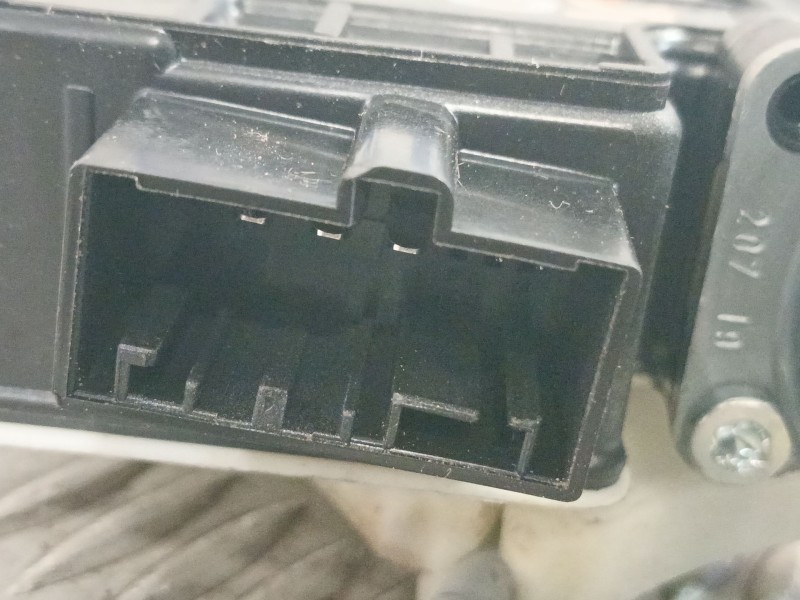 Recambio de elevalunas trasero derecho para seat arona (kj7, kjp) 1.0 tsi referencia OEM IAM 6F0839462B 5Q0959408 