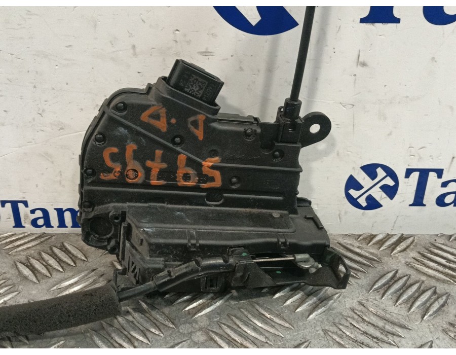 Recambio de cerradura puerta delantera derecha para renault clio iv (bh_) 1.5 dci 75 referencia OEM IAM 805024563R  